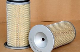 空壓機的空氣過濾器濾芯要多久換一次？