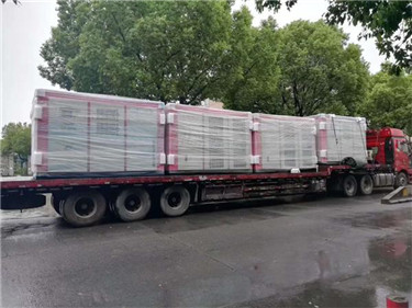 兩極螺桿空壓機(jī)