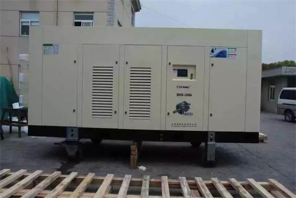 無油螺桿空壓機(jī)18kw